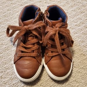 Cat & Jack brown boots